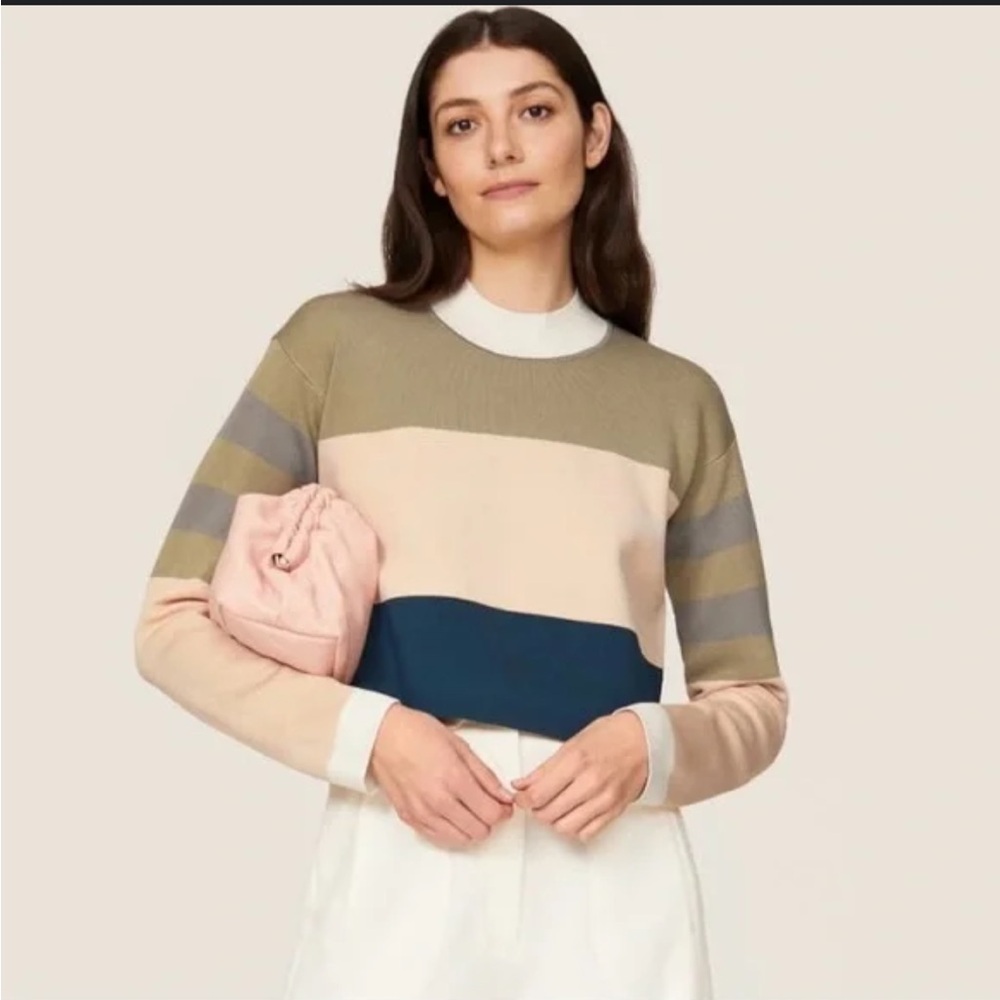 Club Monaco Boxy Blouse Sweater with Peter Pan Collar